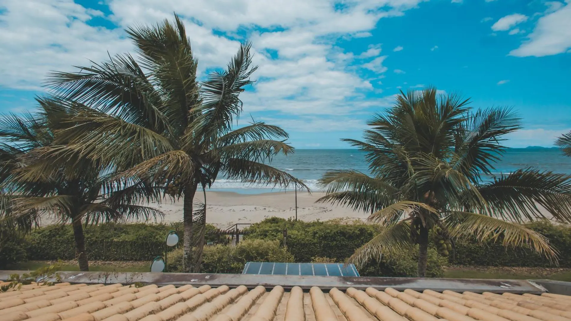 Casa Pe Na Areia Condominio Cancun Beach Itapoa/Sc Brasil