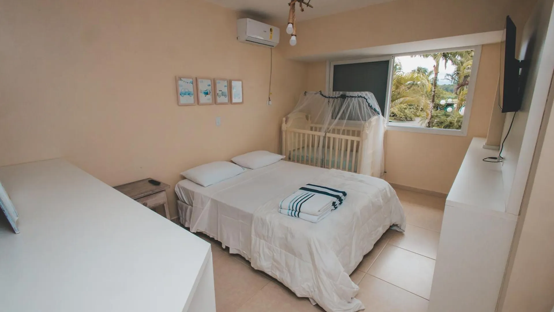 Casa Pe Na Areia Condominio Cancun Beach Itapoa/Sc Casa de Férias